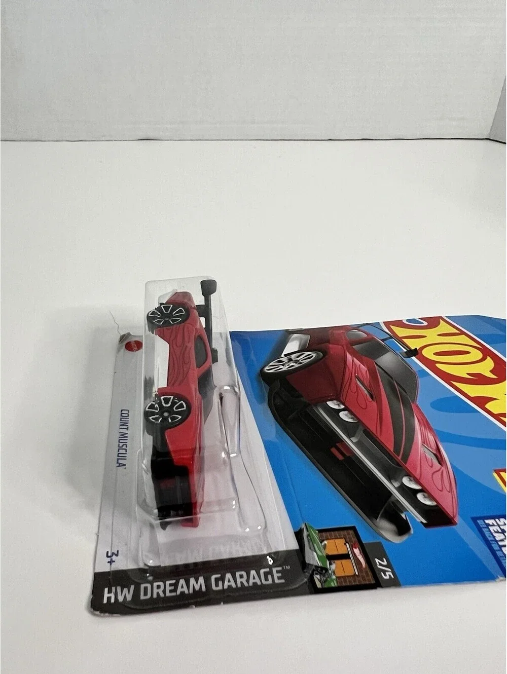 Hot Wheels 2022 Count Muscula Dream Garage 2/5- 83/250 Red